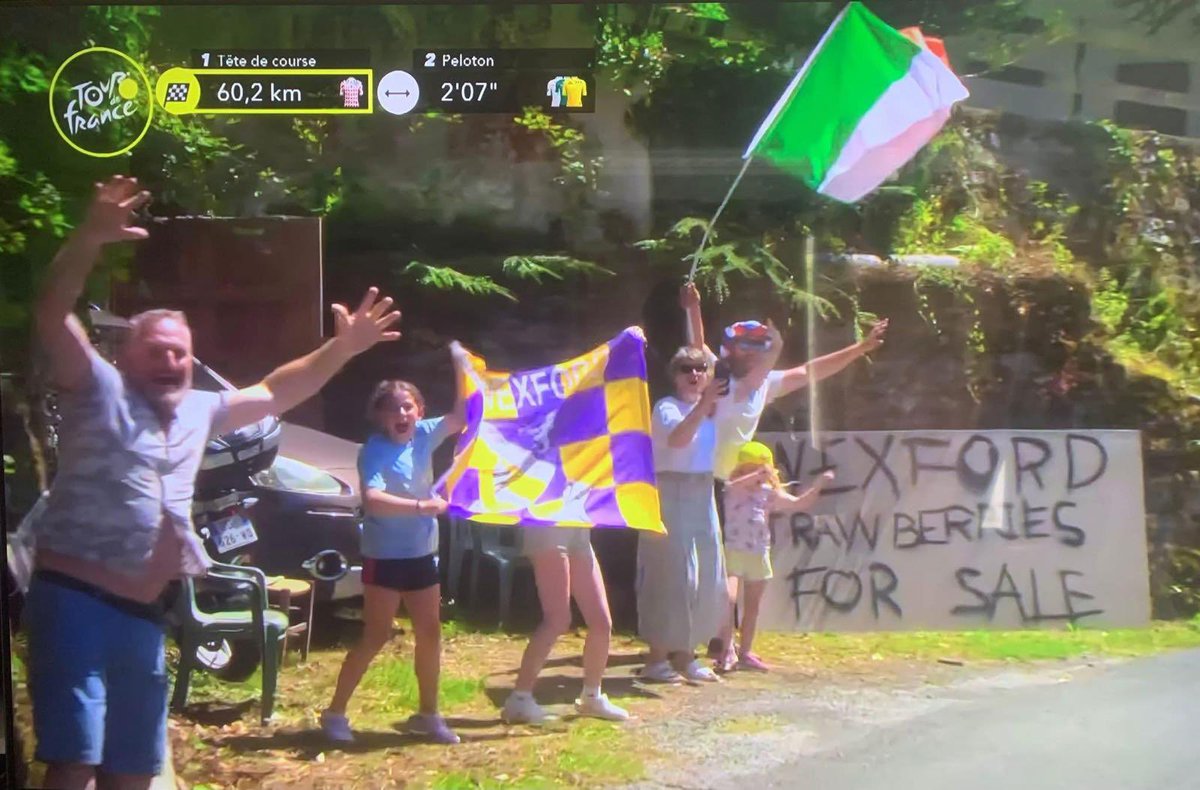 TG4 (@tg4tv) on Twitter photo Inniu ar Le Tour 🍓🍓🍓 Inniu ar Le Tour 🍓🍓🍓