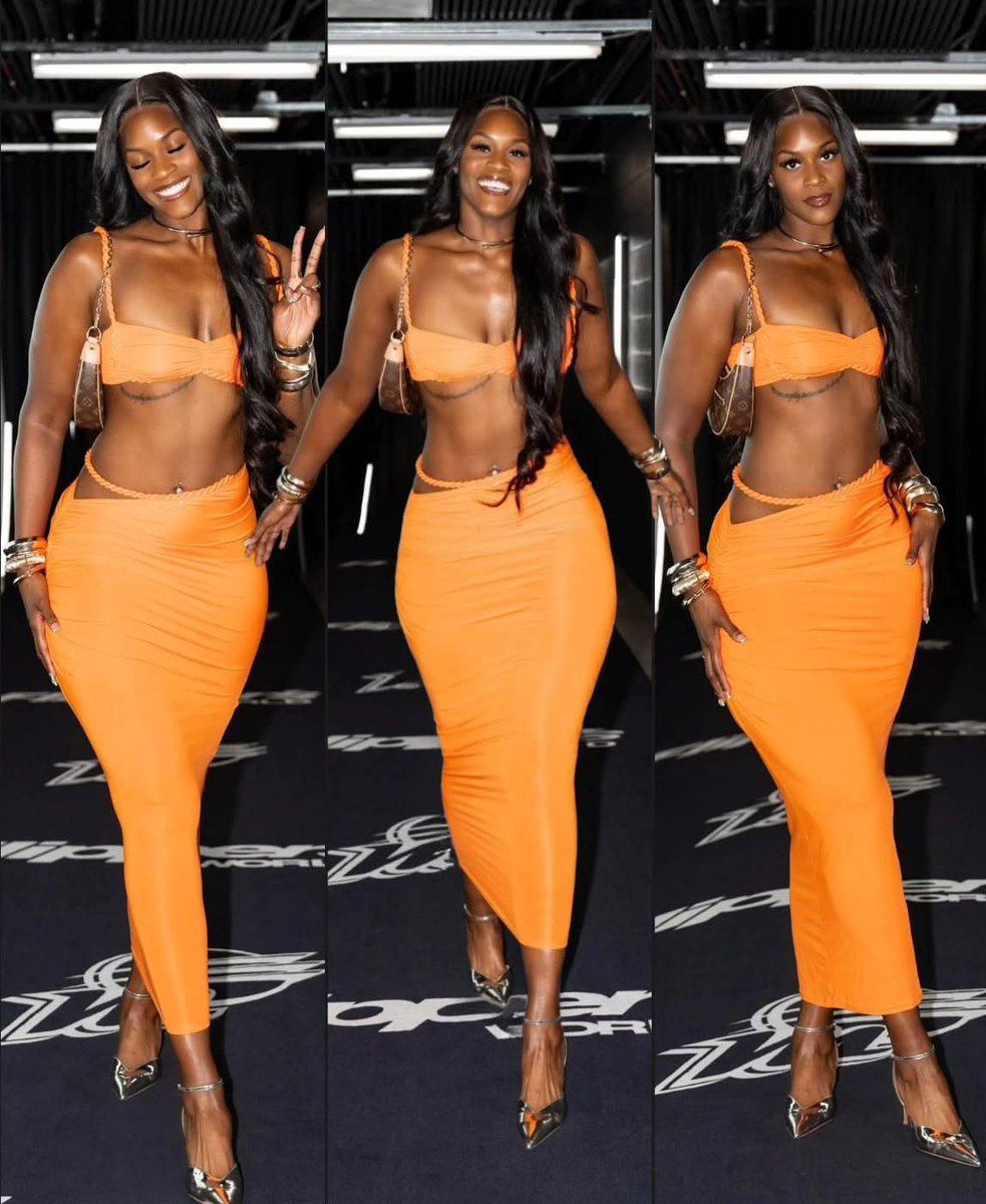 Fans claim Phoenix Mercury’s 6’7” center Kalani Brown is underrated. 👀 🏀