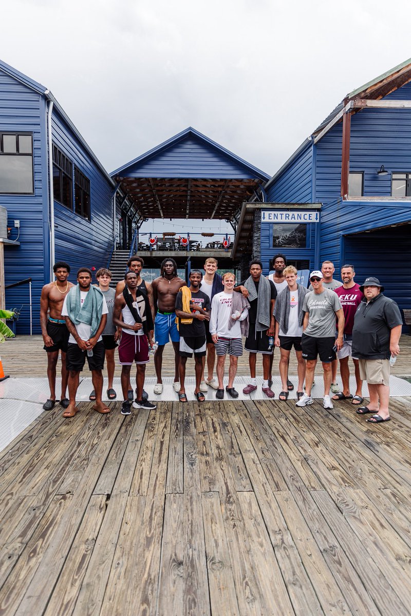 EKUHoops's tweet image. Great day at the lake!
Team building starts now.
#𝗠𝗼𝘀𝘁𝗘𝘅𝗰𝗶𝘁𝗶𝗻𝗴𝟰𝟬𝗠𝗶𝗻𝘂𝘁𝗲𝘀𝗜𝗻𝗦𝗽𝗼𝗿𝘁𝘀