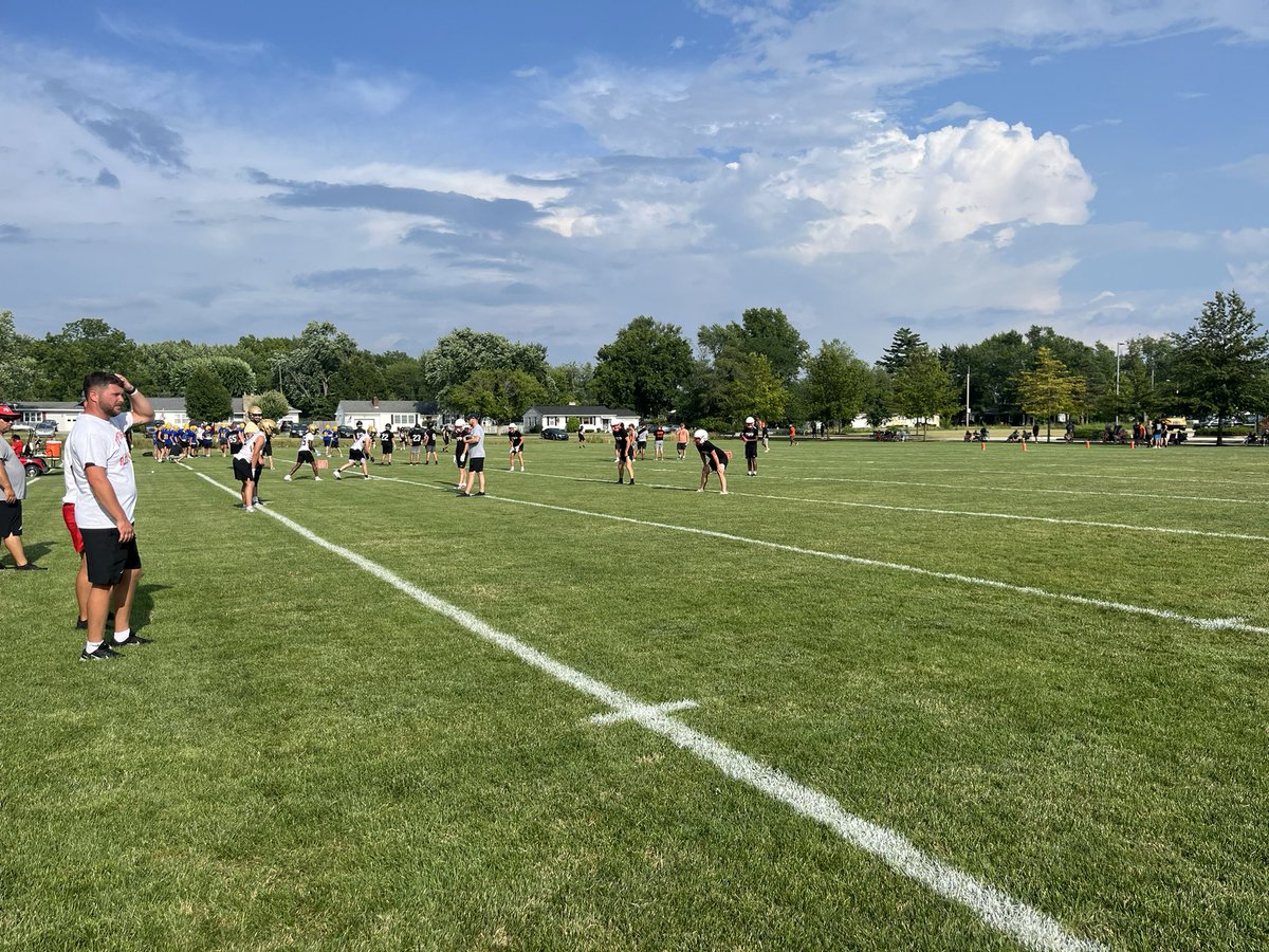 Finished summer workouts off the right way! Appreciate working with Elida, Marion Local, and Toledo St. John’s last evening for a 7-on-7. Great effort this morning at our final summer workout!Next up, Training Camp 2025 on Monday, July 28! Enjoy the time off, you’ve earned it!!