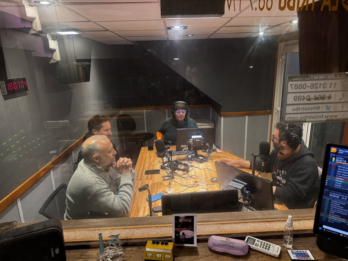 fmlatribu's tweet image. 📻🔥 Programa especial A 20 años del PRIMER PODCAST DE ARGENTINA
en vivo hasta las 20 hs fmlatribu.com