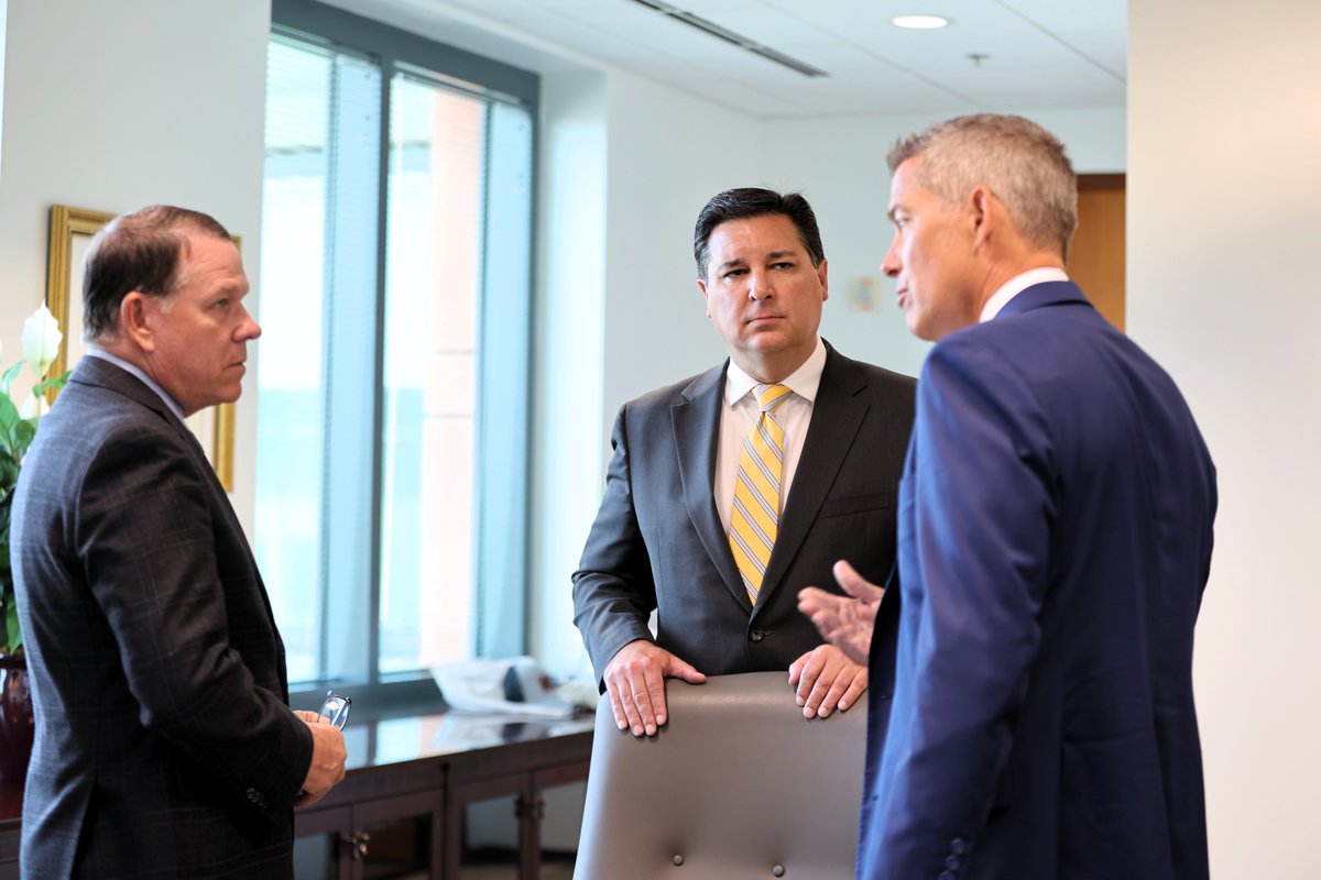 RepDavidRouzer's tweet image. This morning, I caught up with USDOT Secretary Sean Duffy and House T&I Chairman Sam Graves before speaking to industry leaders at the Surface Reauthorization event at the DOT’s office in D.C. It's great to hear Secretary Duffy's goals align with Committee’s, as we work together…