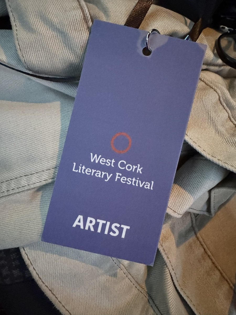 Pat_Carty's tweet image. Thanks @wcorklitfest 
Delighted to be in #Bantry for #WCLF2025
And a special hats off to @tiffanymurray