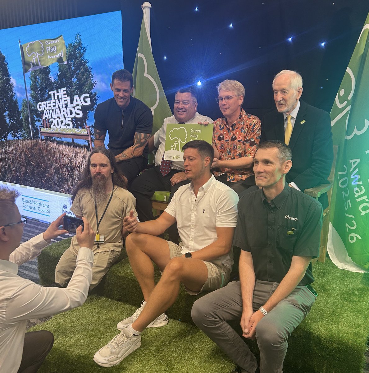 If Lockdown taught us anything; it’s the importance of protecting green open space. The Victorians knew it, we should too. 🌳 We’re incredibly proud to be awarded TWO internationally recognised Green Flag awards. Our sincere thanks also to <a href="/idverdeUK/">idverde UK</a> for their work.