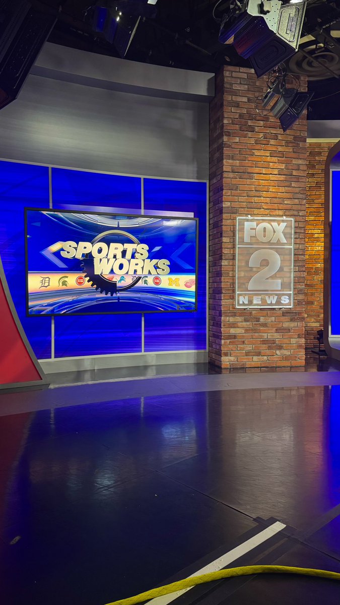 gracejeffer's tweet image. Thank you to the amazing @HammerFox2 for having me at @FOX2News!! I had so much fun experiencing the impressive facilities and meeting such talented people.
📸 📰 📺 🎙️