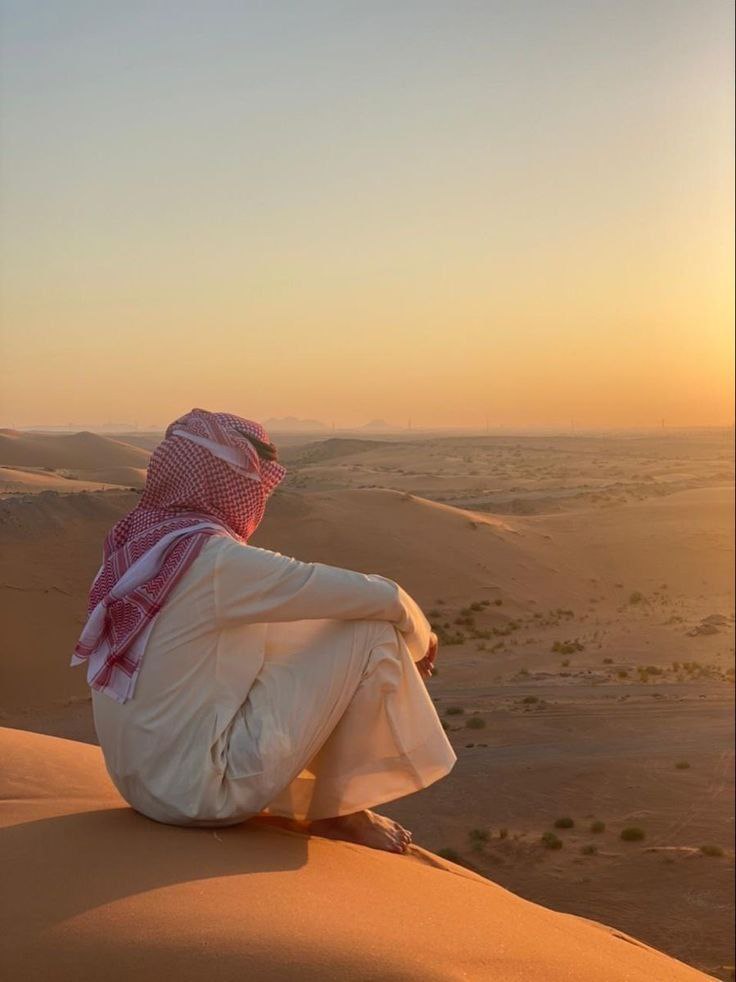Ezel779's tweet photo. استريني ياعيوني من عيون العباد
لايبين فيك همي وحزني وزعلي . https://t.co/F3Qwj2gOmx