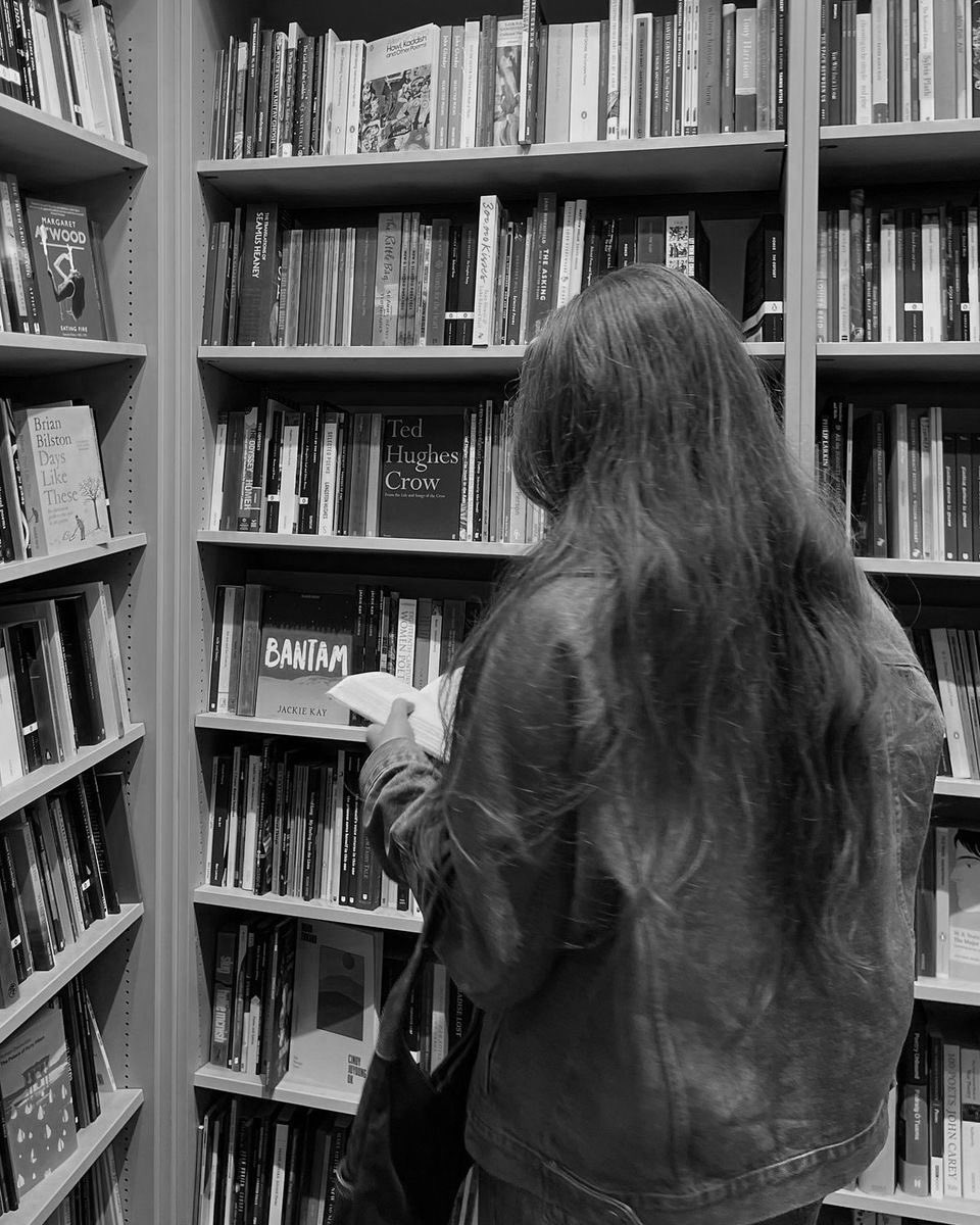 shadowisy's tweet image. 𝖦𝗈𝖽𝗉𝖺𝗋𝖾𝗇𝗍𝗌 • 𝖠𝖴 𝖦𝗐𝗒𝗇𝗋𝗂𝖾𝗅

Onde Gwyn e Azriel são escolhidos a ser padrinhos do baby que Nestha e Cassian esperam mas existe um porém, os dois não vão nenhum pouco com a cara um do outro.

Sera que esse bebe é capaz de trazer uma certa harmonia?