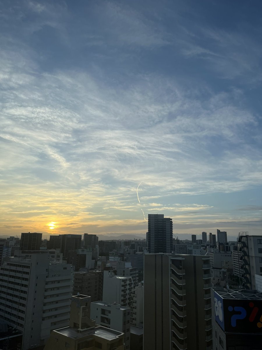 groove929's tweet image. 2025年7月18日(金)
#川本えこ
#代打です
#デイルさん夏休み
おはようございます。
東海エリア…降水確率10〜30%
#晴れとも雨とも言えない天気です
コメンテーター
#共同通信 名古屋支社長
高橋雅哉さん
エキスパート
#中日ビル #文喫栄 #松崎勇樹 さん
#TOKAIRADIO
#グルーヴ929