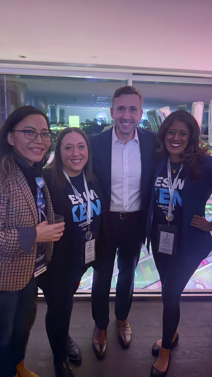 CeriEverett's tweet image. Wishing the happiest of birthdays to my dear friend (and our DNC chair) @kenmartin73! Minnesota misses you!