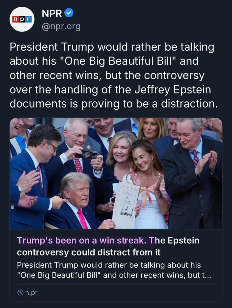 Lauren McKenzie tweet media