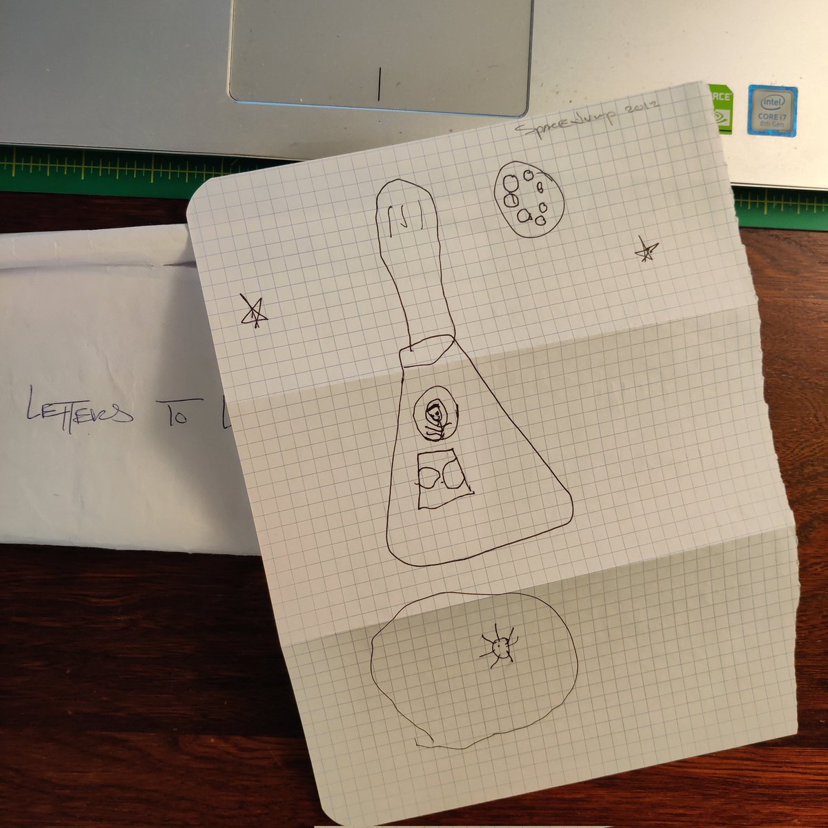 RickWheeler2010's tweet photo. @9mmsmg Damn....., that's so sad to hear.
I watched it live with my kindergarten aged daughter. She drew a picture that day and I've kept it.
Years later we got to see the capsule he jumped from at the Smithsonian Air Museum just outside of DC. RIP 🥺 🙏
#SpaceJump https://t.co/wJrAugrcQU