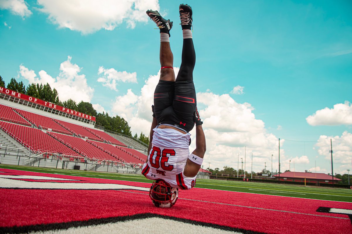 Yoboybraxton's tweet photo. Junior SZN #NoMotivationneeded #Backandbetterrhanever https://t.co/e5lamtR0vt
