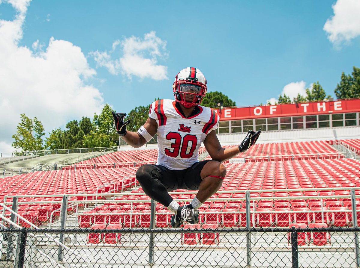 Yoboybraxton's tweet photo. Junior SZN #NoMotivationneeded #Backandbetterrhanever https://t.co/e5lamtR0vt