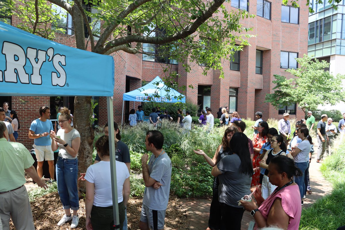 UNC_Lineberger's tweet image. A great time at the UNC Lineberger Ice Cream Social — a fun summer tradition that gives our staff, faculty, researchers, and trainees a chance to take a break and connect with one another.
The afternoon was filled with sweet treats and even sweeter company. Events like these…