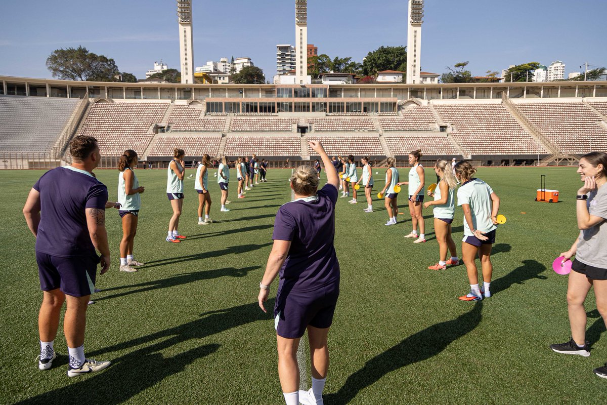 thewomenscup's tweet image. "🔒⚽ Locked in. Focused. 💜 @RacingLouFC is putting in the work on the training pitch — all eyes on the clash with @SaoPauloFC_Fem. 

Let's go, Racing! 

#TheWomensCup #TWC #RacingLouisville #GlobalSeries2025
