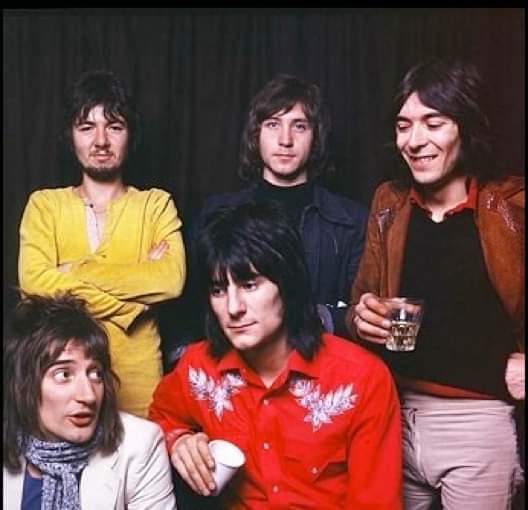 crockpics's tweet photo. Faces, 1970 https://t.co/PSYYBU4bmX