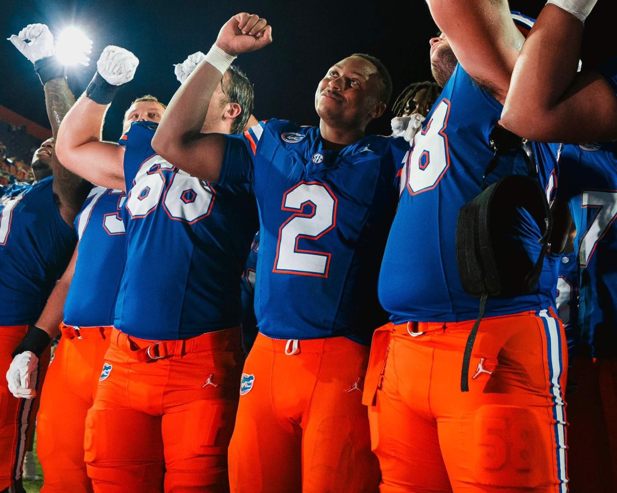A reminder that DJ Lagway is 6-0 in games he starts and finishes in 🐊

In those games Florida averaged…
34.6 PPG
13.2 PPG allowed
448 Yards Per game
259.8 Passing Yards
2 Ranked Wins

I think we’ll be pretty good this year 🤷‍♂️