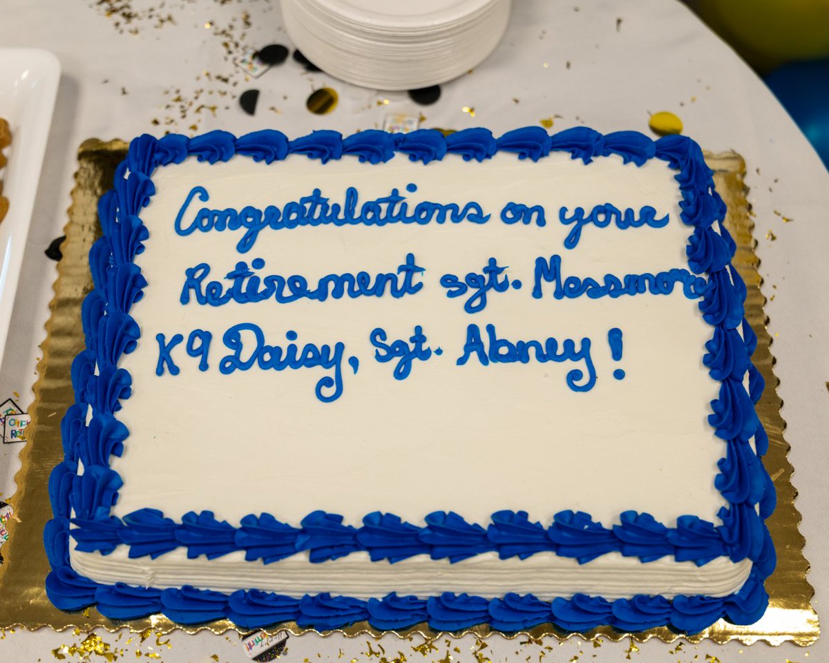 csunorthridge's tweet image. After years of service, K-9 Daisy, Sgt. Messmore and Sgt. Abney are retiring. Thank you for your dedication, leadership and care. Enjoy your well-earned retirement! #CSUN