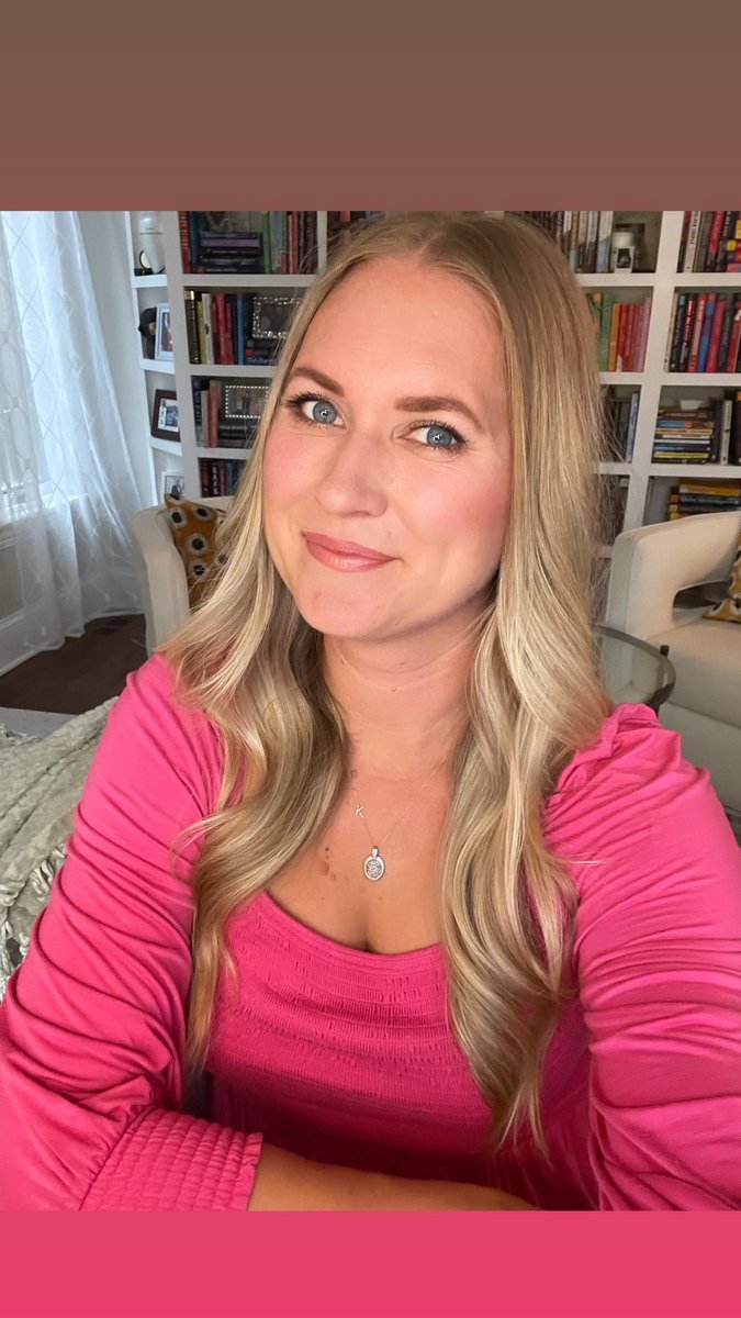 MeaganOurada's tweet image. Got all your questions and now hoping on with Ross! THANK YOU! See you all on the other side 👽🛸 #RealityCheck