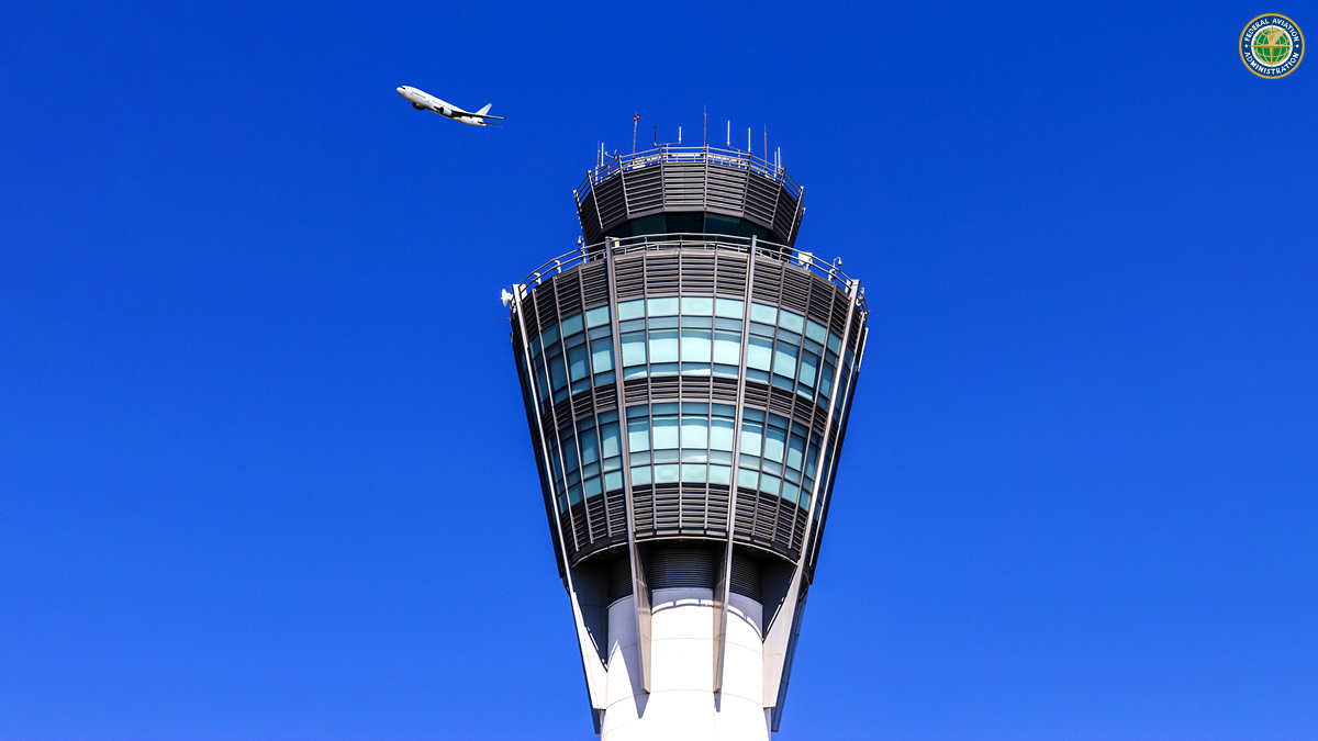 FAA_Bryan's tweet image. Honored to lead @FAANews at a defining moment for aviation. Thank you to @POTUS @SecDuffy for their leadership and support. Proud to work alongside 40,000+ FAA professionals as we modernize the industry and build a new air traffic system to keep our skies the safest in the world.