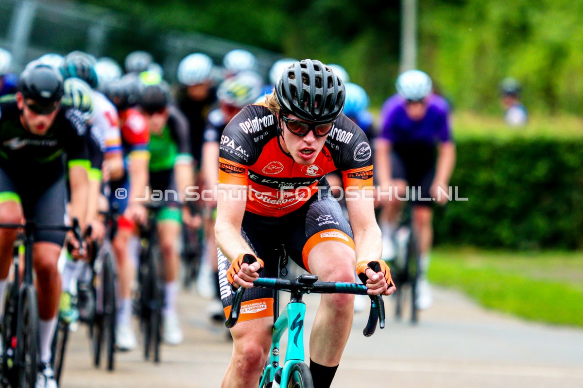 Wielerbaan Groningen (@swnlwielerbaan) on Twitter photo ððð¥ðð ðŠðððð¢ðð¡ðŠðððð ð©ð¢ð¢ð¥ ððð§ðŠð ðð¥ðððšðªðŠð ð
Jitse Breeuwsma won vanavond de 15e trainingsrit.
Zie ook wielerbaangroningen.nl
Foto's (96) staan online op fotoschuil.nl
<a href="/Derde_helft/">Dick Heuvelman</a> <a href="/TheoSikkema/">Theo Sikkemað¥ðŽââïžâïžð</a> #gerardgibcusbaan ððð¥ðð ðŠðððð¢ðð¡ðŠðððð ð©ð¢ð¢ð¥ ððð§ðŠð ðð¥ðððšðªðŠð ð
Jitse Breeuwsma won vanavond de 15e trainingsrit.
Zie ook wielerbaangroningen.nl
Foto's (96) staan online op fotoschuil.nl
<a href="/Derde_helft/">Dick Heuvelman</a> <a href="/TheoSikkema/">Theo Sikkemað¥ðŽââïžâïžð</a> #gerardgibcusbaan