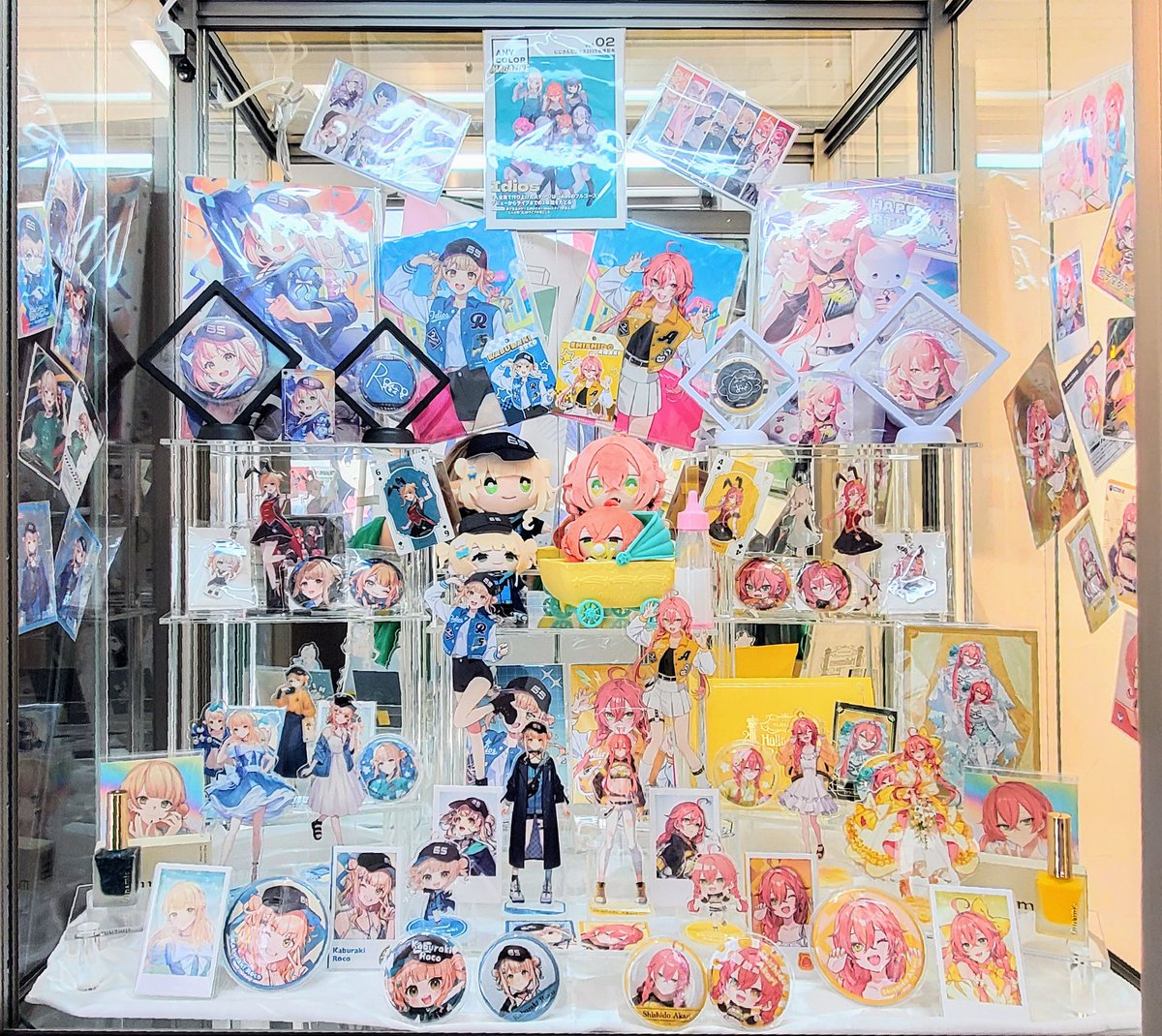 kotobukiya_nmb's tweet image. 【なんば】

#にじさんじ の #Idios 所属

7/18お誕生日🍕🎢『#鏑木ろこ』さん
7/31お誕生日の🐱💫『#獅子堂あかり』さん

\🎊お祝いショーケースの展示開始🎉/

🎂お誕生日おめでとうございます🎂

是非お立ち寄りください👀✨
#鏑木爆誕2025