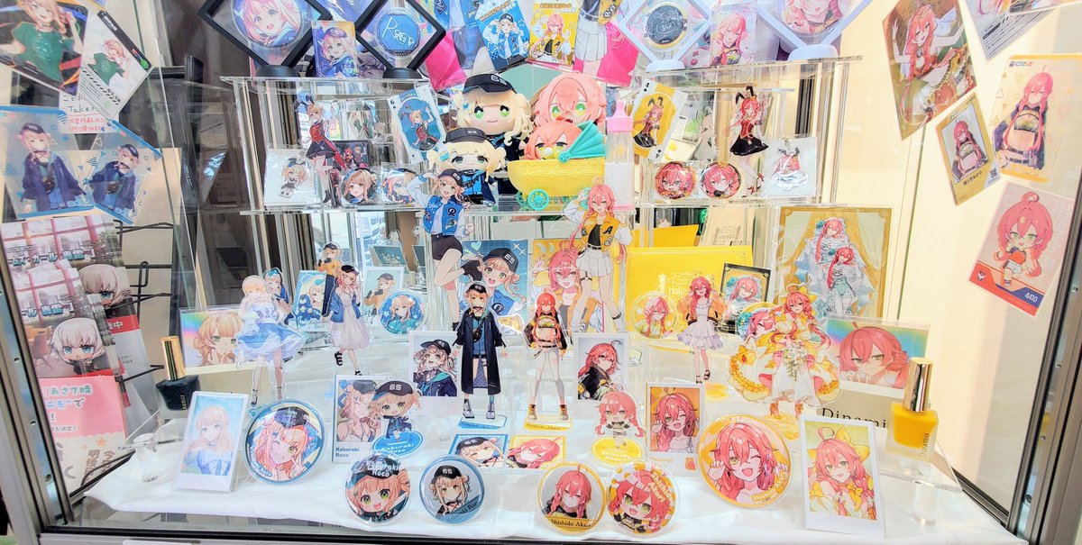 kotobukiya_nmb's tweet image. 【なんば】

#にじさんじ の #Idios 所属

7/18お誕生日🍕🎢『#鏑木ろこ』さん
7/31お誕生日の🐱💫『#獅子堂あかり』さん

\🎊お祝いショーケースの展示開始🎉/

🎂お誕生日おめでとうございます🎂

是非お立ち寄りください👀✨
#鏑木爆誕2025