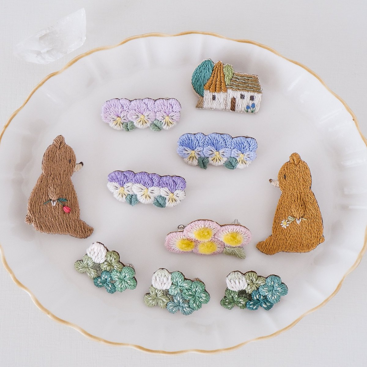 KohanaMade's tweet image. #刺さる人に届け一次創作祭り
刺繍で優しい森の世界を作っています🪡