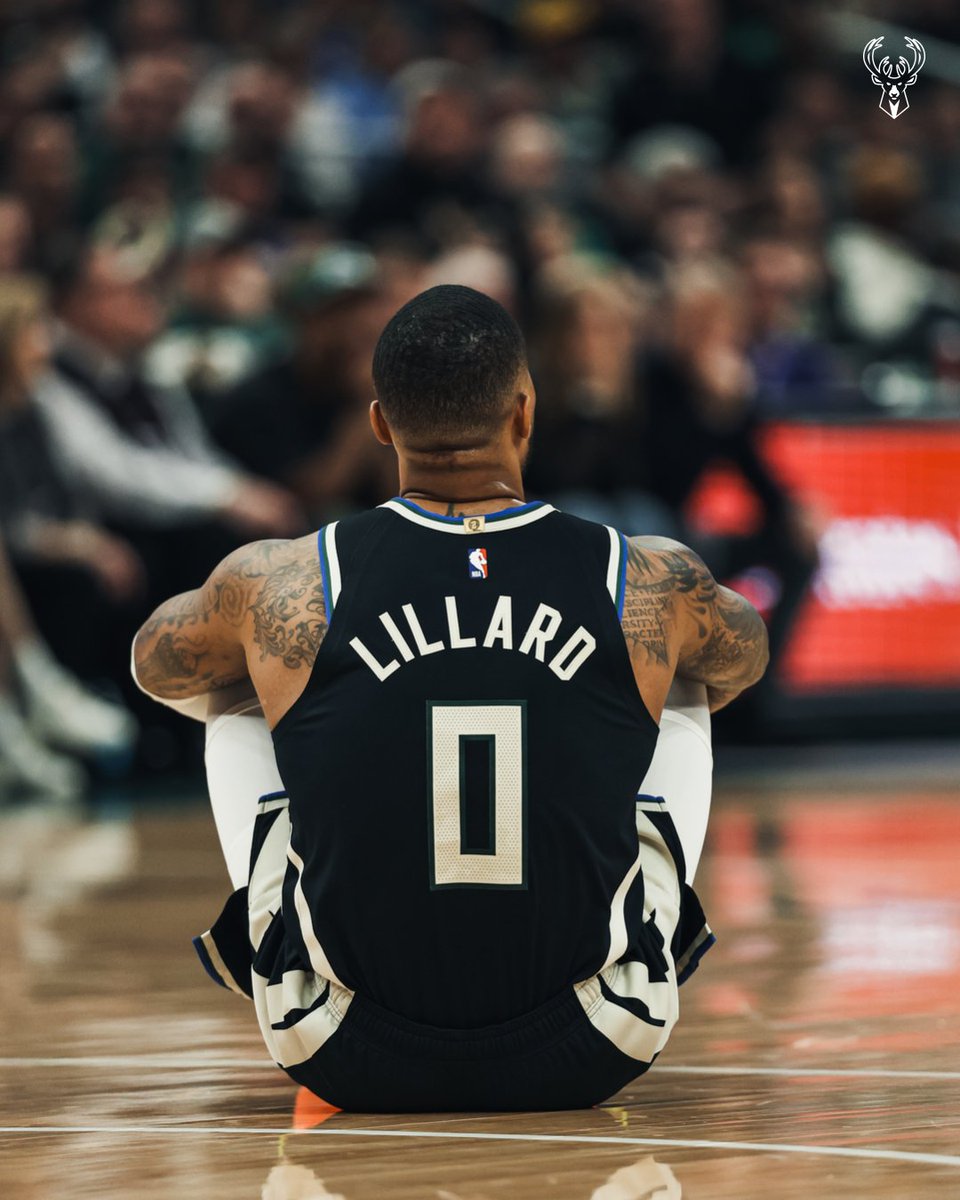 Damian Lillard during his very brief Milwaukee Bucks tenure:

Averaged 24.6/4.5/7/1.1 on 60.4% TS
23-24 All Star 
24-25 All Star 
All Star Game MVP

Did all this while being mostly injured, it deserves some recognition