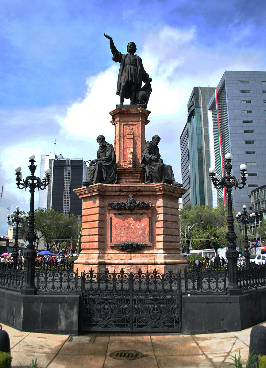 Los ciudadanos exigimos la restitución del monumento a Cristóbal Colón, en el sitio donde estuvo desde 1877 hasta que el resentimiento y los complejos de un sociópata y su títere la hicieron retirar en 2020.
#DevuelvanAColón