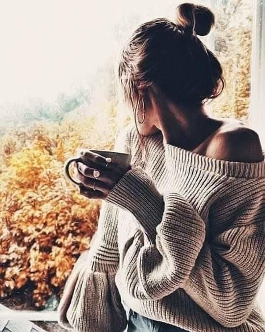 Adele3klopper3's tweet image. 🌅🙋🏻☕... Good morning
😃🍂...Happy Friday...🍃🍁
☀️🎶.... Enjoy your weekend!!!