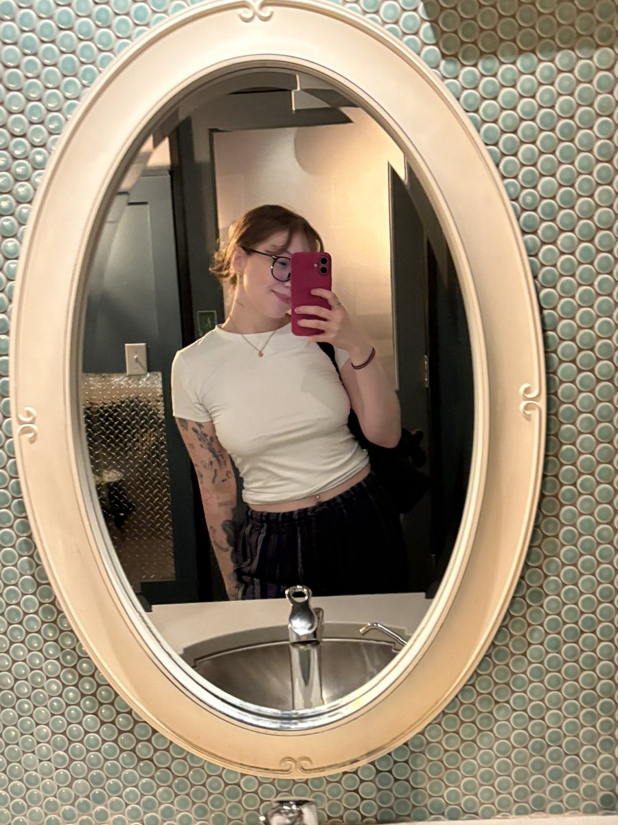 bongfairies's tweet image. oh hey