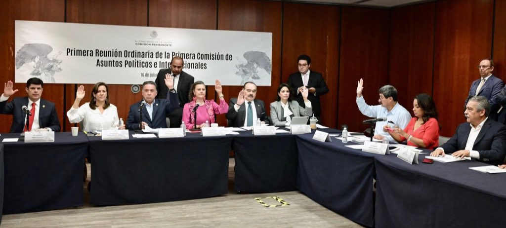 Nuestra integrante Internacional, la Diputada <a href="/MonicaAlvarezN/">Mónica Alvarez Nemer</a> fue parte de la instalación de la Comisión Política y de Relaciones Exteriores, con la que tendremos una relación estrecha. ¡Enhorabuena!
<a href="/nenaorantes/">María Elena Orantes</a>
<a href="/trurin/">Claudia Trujillo R</a> 
<a href="/veromarcos70/">Dra. Vero Marcos PhD</a>