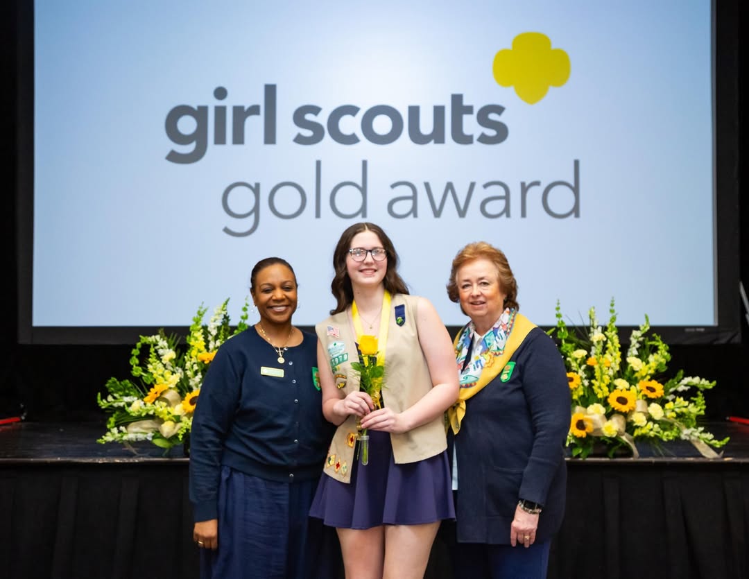 Girl Scouts (@girlscouts) on Twitter photo 🌊 Uma saw her favorite beach covered in litter—and turned the tide. This Girl Scout built a website, taught classrooms, and installed bright blue cleanup baskets to help her community leave no trash behind. 💙♻️ She shore earned that Gold Award! <a href="/GSSEM/">Girl Scouts of Southeastern Michigan (GSSEM)</a> 🌊 Uma saw her favorite beach covered in litter—and turned the tide. This Girl Scout built a website, taught classrooms, and installed bright blue cleanup baskets to help her community leave no trash behind. 💙♻️ She shore earned that Gold Award! <a href="/GSSEM/">Girl Scouts of Southeastern Michigan (GSSEM)</a>