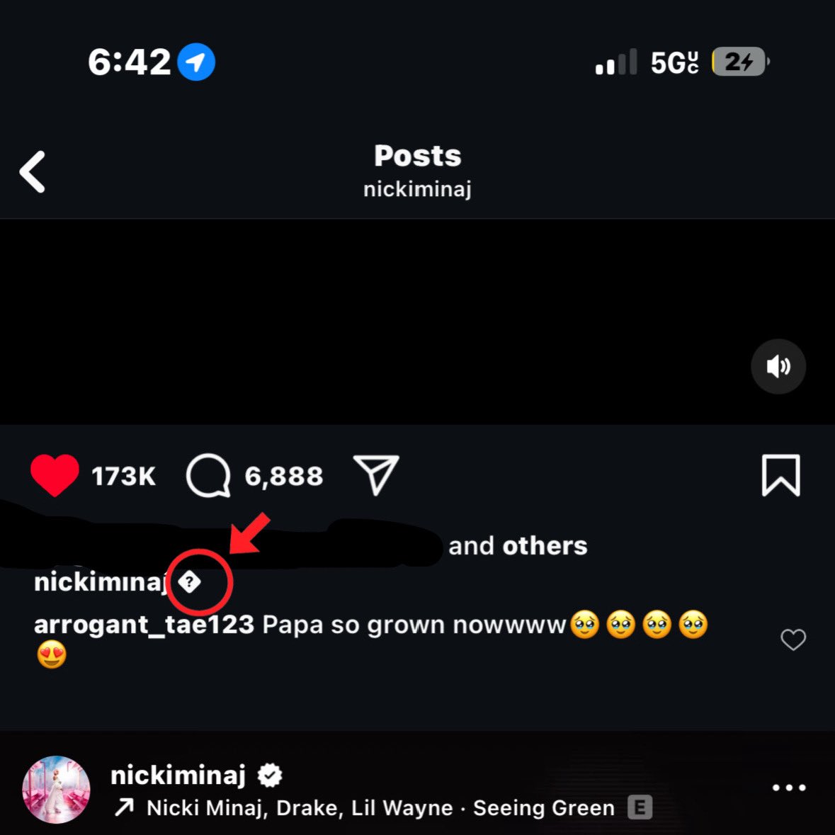 ๐๐ผ๐๐๐๐ผ๐ป (๐ณ๐ฎ๐ป ๐ฎ๐ฐ๐ฐ) (@houstxmaraj) on Twitter photo Has anyone else noticed something weird going on with <a href="/NICKIMINAJ/">Nicki Minaj</a>โs new instagram post? Has anyone else noticed something weird going on with <a href="/NICKIMINAJ/">Nicki Minaj</a>โs new instagram post?