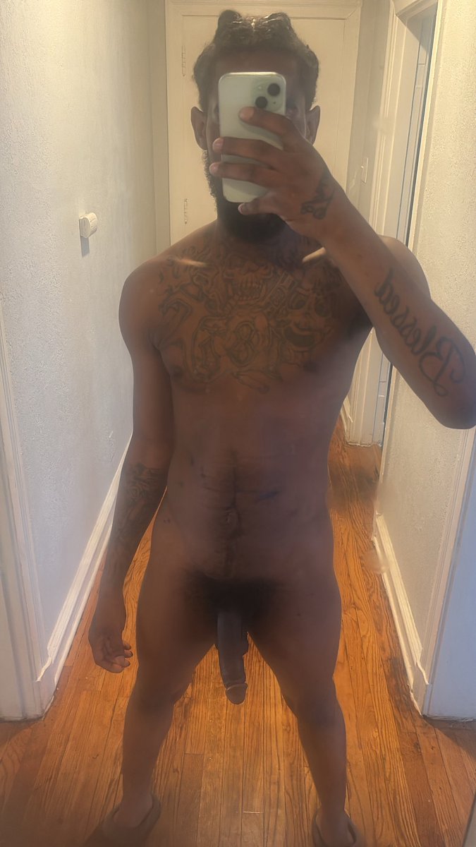 PeterPan2u's tweet photo. Just because I got 1,000 followers ☝🏾👏🏾👏🏾 https://t.co/tZcrtEe122
