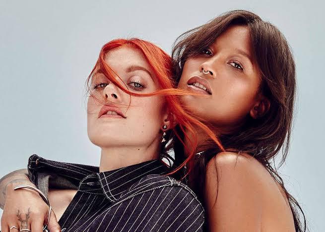 ICONA POP NO BRASIL!

ASSISTA: youtu.be/KtPfjly86Wo?si…