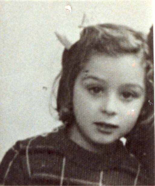 18 July 1934 | A Belgian Jewish girl, Betsy Cohen, was born in Antwerp.

In September 1942 she was deported to #Auschwitz and murdered in a gas chamber.