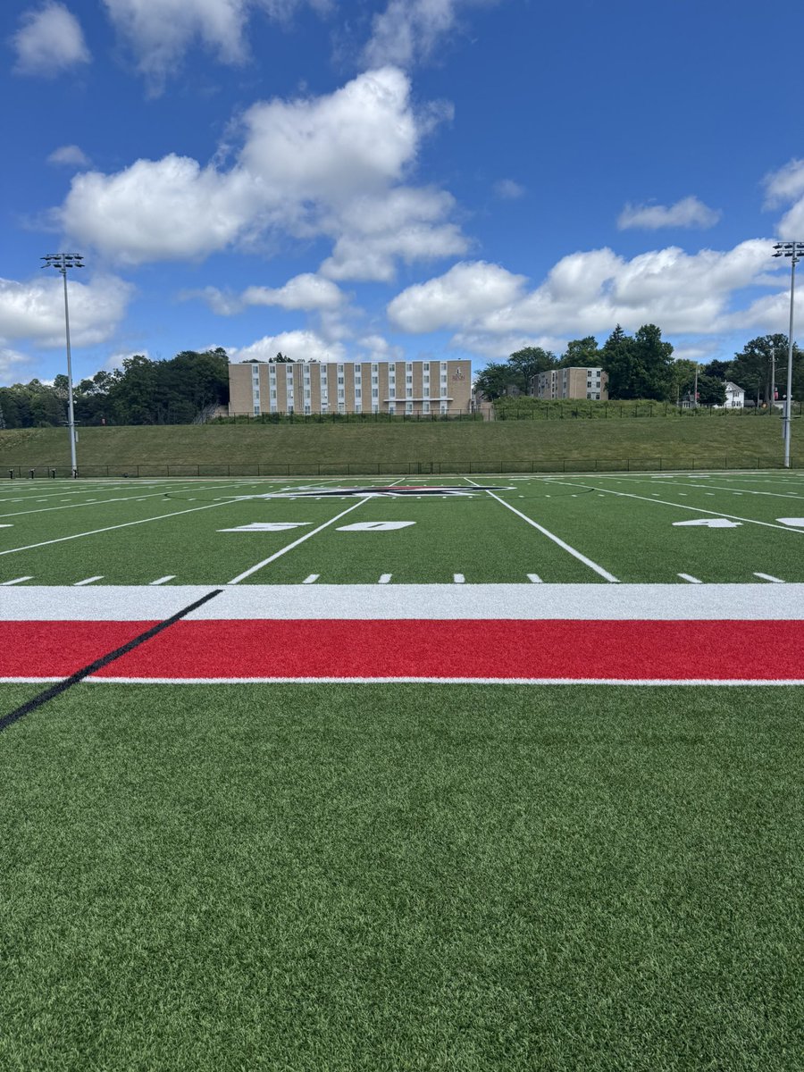 Thanks to all the coaches at <a href="/RiponRedHawkFB/">Red Hawk Football</a> for the great hospitality on my official visit. Thankful for these moments!!!