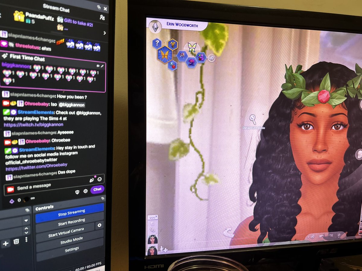 twitch.tv/ohroebaby
She was a fairy !!!! 

New drop !!!! Pull up