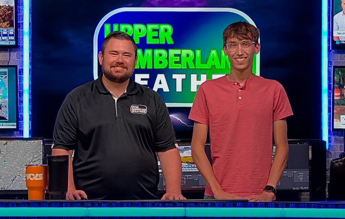CumberlandWx's tweet image. Meteorologist Elijah Kirby, owner of @ShelbyvilleWx, stopped by the Upper Cumberland Weather Studio this afternoon to visit and gather ideas for his upcoming rebrand that will include expansion into counties to our immediate southwest! He has some pretty big plans for the future,…