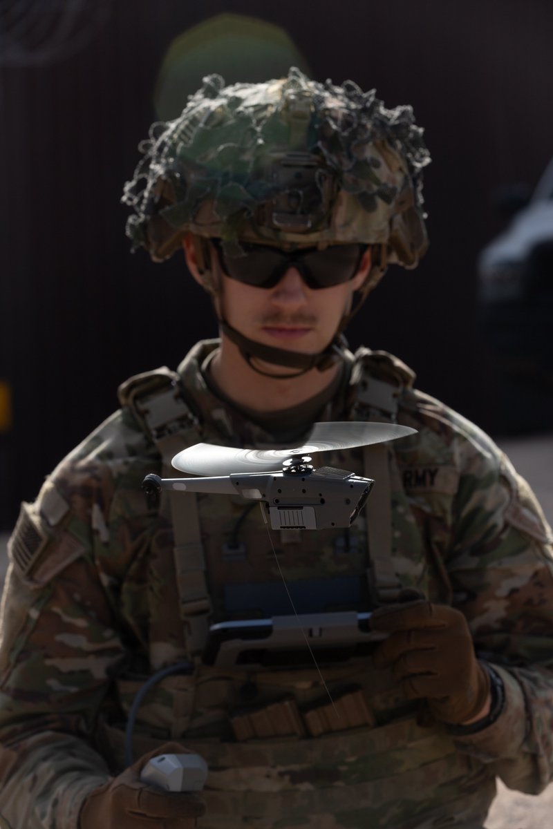 USNorthernCmd's tweet image. Along the southern border, Joint Task Force-Southern Border uses the Black Hornet 4 drone to enhance surveillance, support U.S. Customs and Border Protection, and help secure the nation’s border.
📍 El Paso, Texas | July 12, 2025