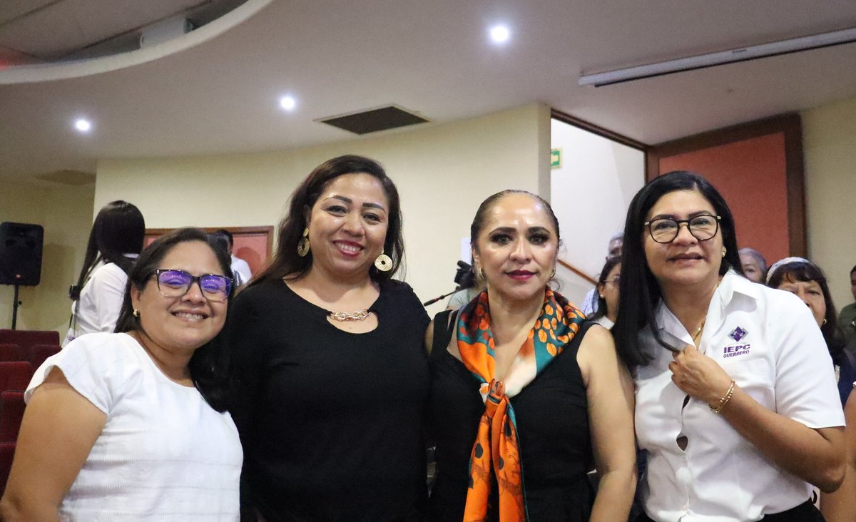 TEEGRO (@tee_gro) on Twitter photo La Magistrada Presidenta del <a href="/TEE_GRO/">TEEGRO</a>, ๐๐น๐บ๐ฎ ๐๐ฒ๐น๐ถ๐ฎ ๐๐๐ด๐ฒ๐ป๐ถ๐ผ ๐๐น๐ฐ๐ฎ๐ฟ๐ฎ๐, y la Magistrada ๐๐๐ฒ๐น๐๐ป ๐ฅ๐ผ๐ฑ๐ฟรญ๐ด๐๐ฒ๐ ๐ซ๐ถ๐ป๐ผ๐น, asistieron a la conferencia magistral "La participaciรณn polรญtica de las mujeres" La Magistrada Presidenta del <a href="/TEE_GRO/">TEEGRO</a>, ๐๐น๐บ๐ฎ ๐๐ฒ๐น๐ถ๐ฎ ๐๐๐ด๐ฒ๐ป๐ถ๐ผ ๐๐น๐ฐ๐ฎ๐ฟ๐ฎ๐, y la Magistrada ๐๐๐ฒ๐น๐๐ป ๐ฅ๐ผ๐ฑ๐ฟรญ๐ด๐๐ฒ๐ ๐ซ๐ถ๐ป๐ผ๐น, asistieron a la conferencia magistral "La participaciรณn polรญtica de las mujeres"