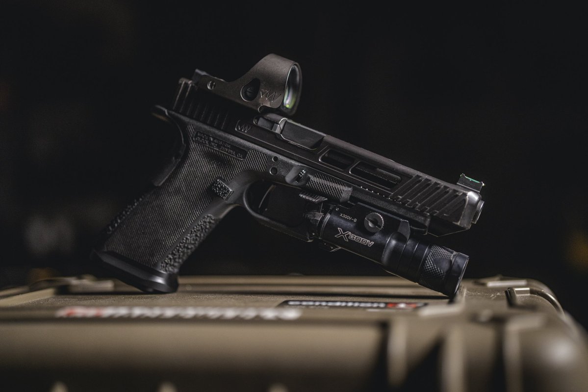 JagerWerks's tweet image. It gets asked every Q&A.. this is my G34 Gen 4. It’s my go-to, favorite, preferred, desert island pistol.
Long story but if I can only have one it is this.
