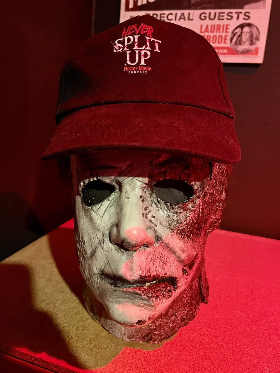 NeverSplitUpPod's tweet image. I wonder if we have enough followers to post this picture of Michael Myers wearing a NSU hat and have 10 people comment "hell yeah"