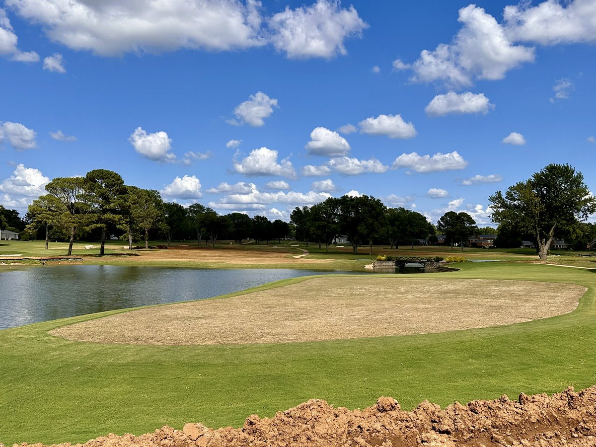 bergingolf's tweet image. Sweet spot to end the day! Stones River CC. Grass and grow baby!
