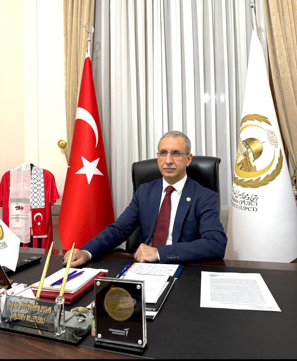 İslam İşbirliği Teşkilatı Parlamento Birliği Türkiye Komisyonu Başkanlığı görevine yeniden seçilen Şanlıurfa Milletvekilimiz Sayın Prof.Dr. Abdürrahim Dusak hocamı tebrik eder muvaffakiyetler dilerim.
Hayırlı olsun Sayın Vekilim.
<a href="/ProfDrDusak/">Prof Dr Abdurrahim Dusak</a>