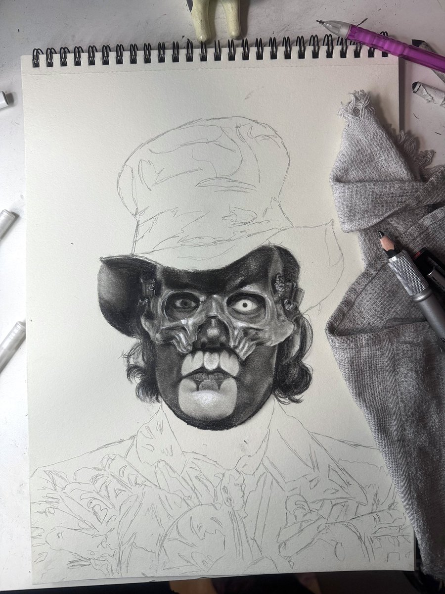 juniearts's tweet image. progress pic of my papa v portrait! my first ghost art