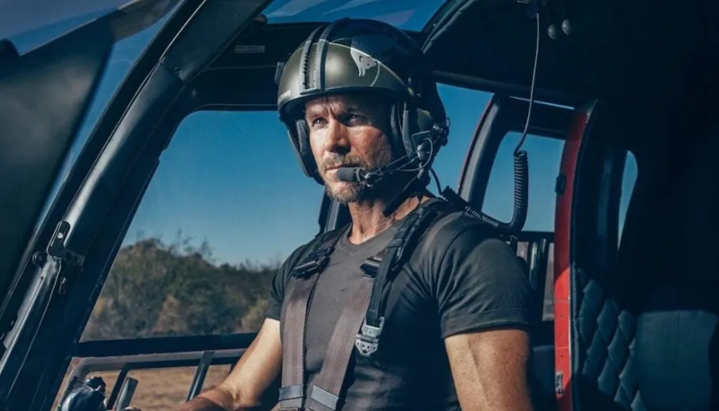 Transponder1200's tweet image. El paracaidista austriaco #FelixBaumgartner, pionero del salto estratosférico, de 56 años, murió este jueves en un accidente de parapente en Porto Sant’Elpidio, Italia. Según reportes, perdió el control de su parapente tras sufrir un malestar y cayó en la piscina de un hotel.