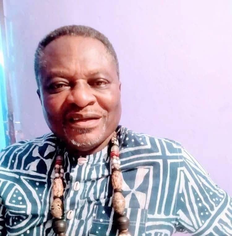 ngatchoueric's tweet image. Au-delà des calculs politiques, le MANIDEM, en soutenant Maurice Kamto, donne une leçon de tolérance à tous. Anicet Ekane, souvent accusé d’être un satellite du RDPC, se place au cœur du jeu démocratique. Quand un Sawa soutient un Ngraffi pour Etoudi, c’est une réponse cinglante…